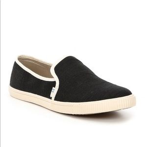 TOMS Clemente Canvas Slip On Sneakers